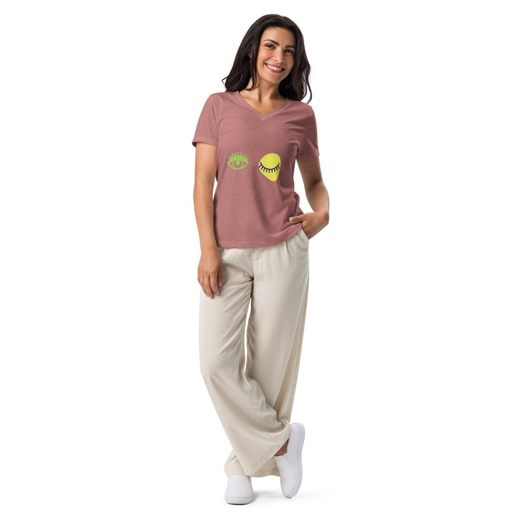 Look V-Neck Tee – product image 8