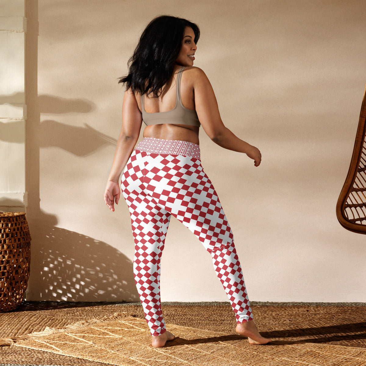 Lively Yoga Leggings – product image 7