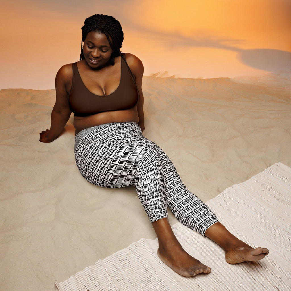 Melody Yoga Capri Leggings – product image 5