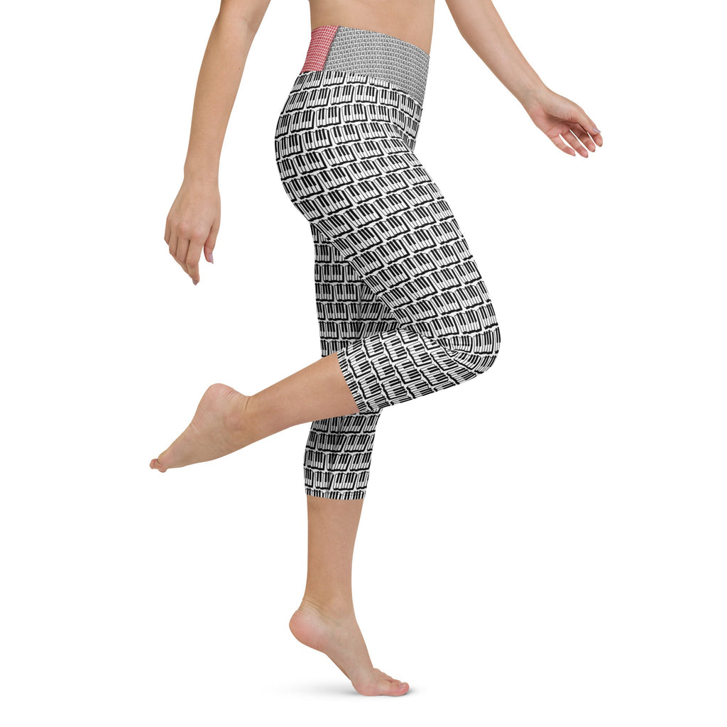 Melody Yoga Capri Leggings – product image 8
